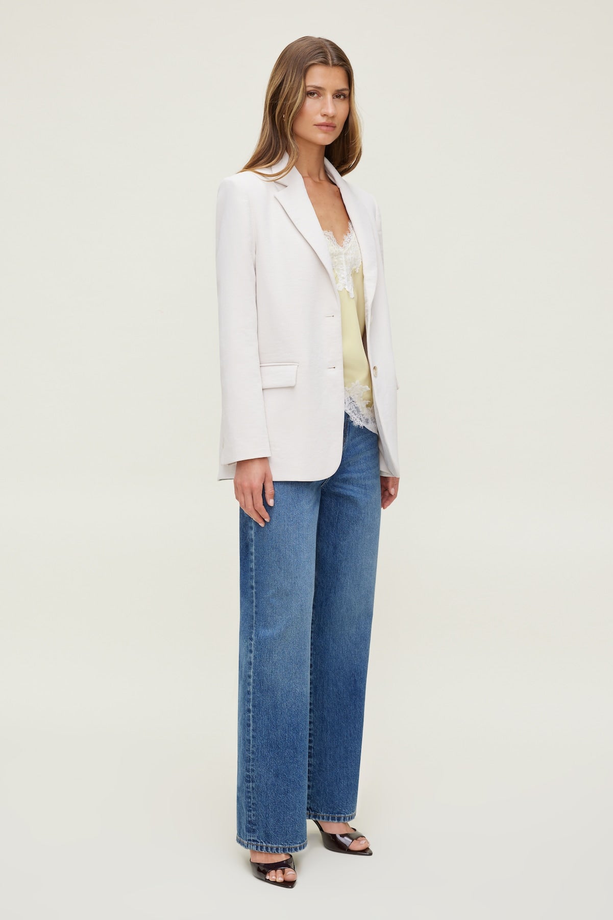 Dynamite Online | Airflow Relaxed Blazer Beige