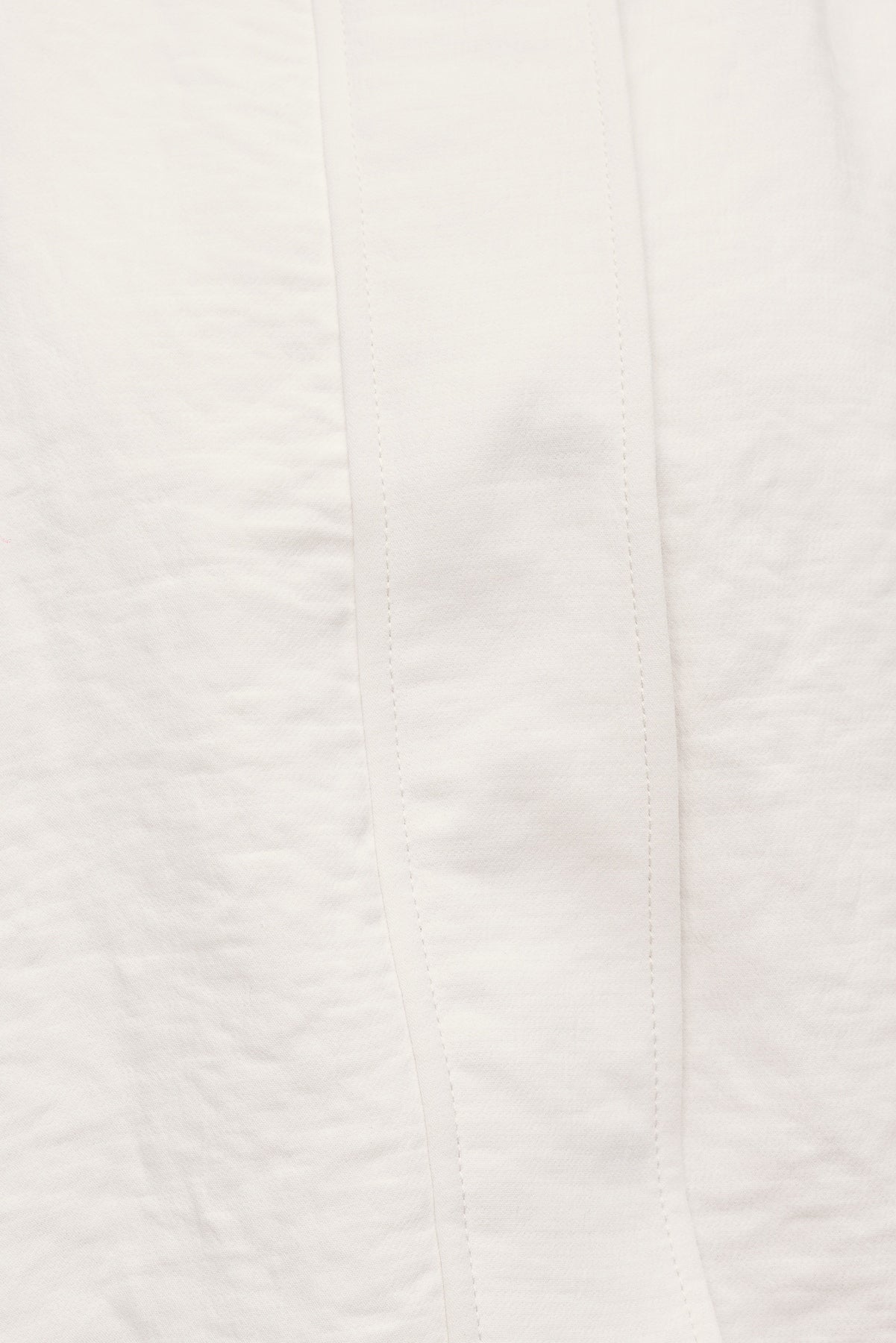 Dynamite Discount | High Neck Airflow Anorak White