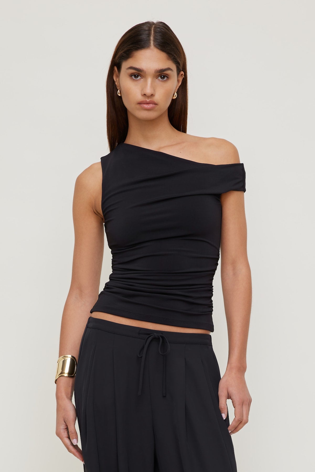 Dynamite Discount | Sculpt Off Shoulder Top Black