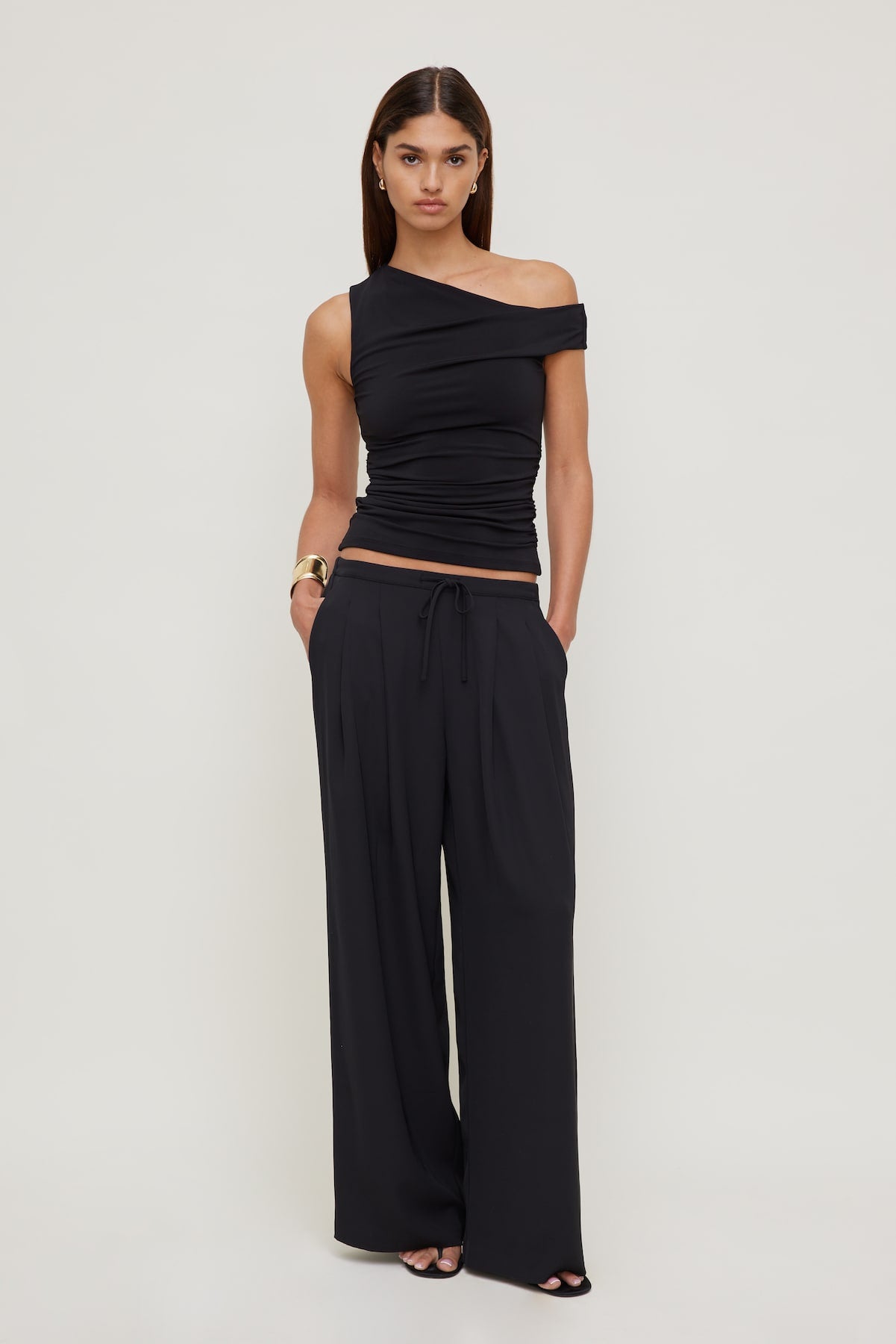 Dynamite Discount | Sculpt Off Shoulder Top Black