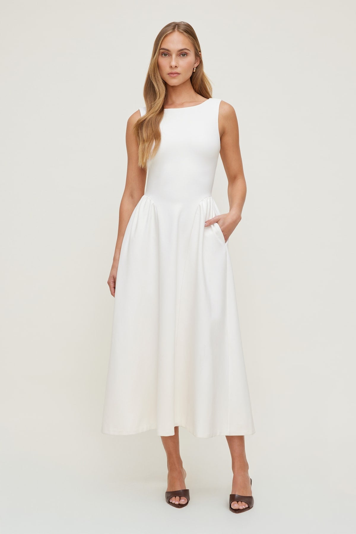 Dynamite Store | Iris Ponte Midi Dress Beige