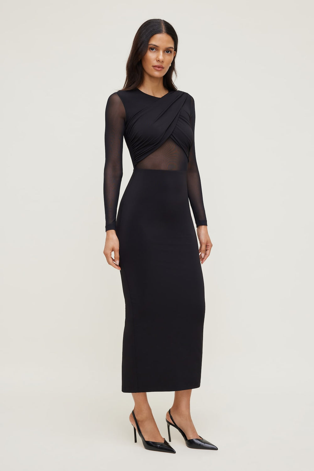 Dynamite Website Shop | Sculpt Twisted Long Sleeve Maxi Dress Black