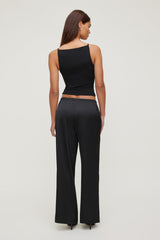 Dynamite Discount | Sculpt Strappy Boat Neck Tank Top Black