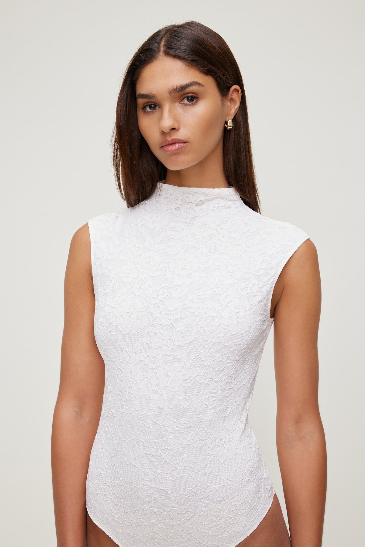 Dynamite Online | Mock Neck Lace Bodysuit Beige