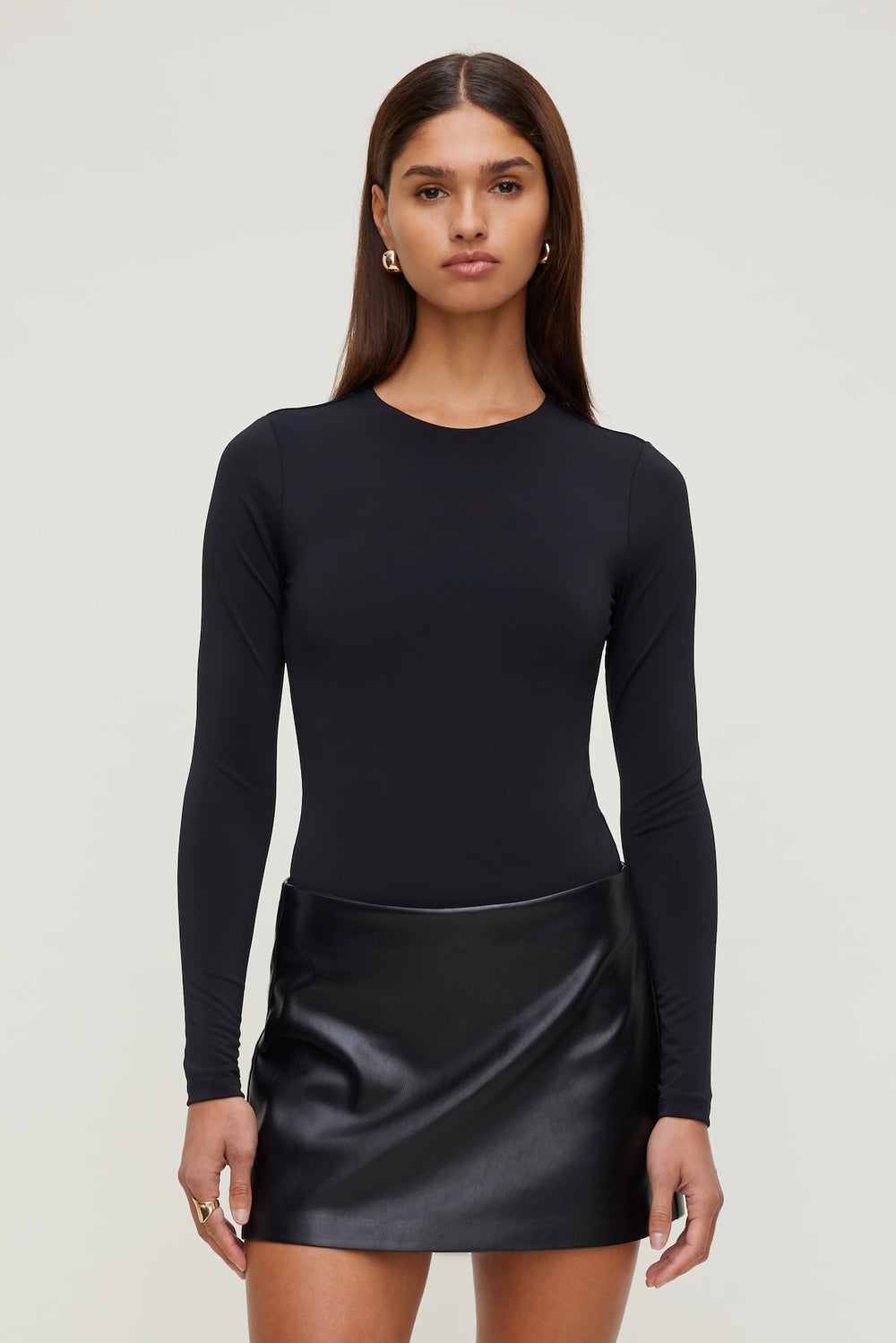 Dynamite Online | Sculpt Crewneck Bodysuit Black