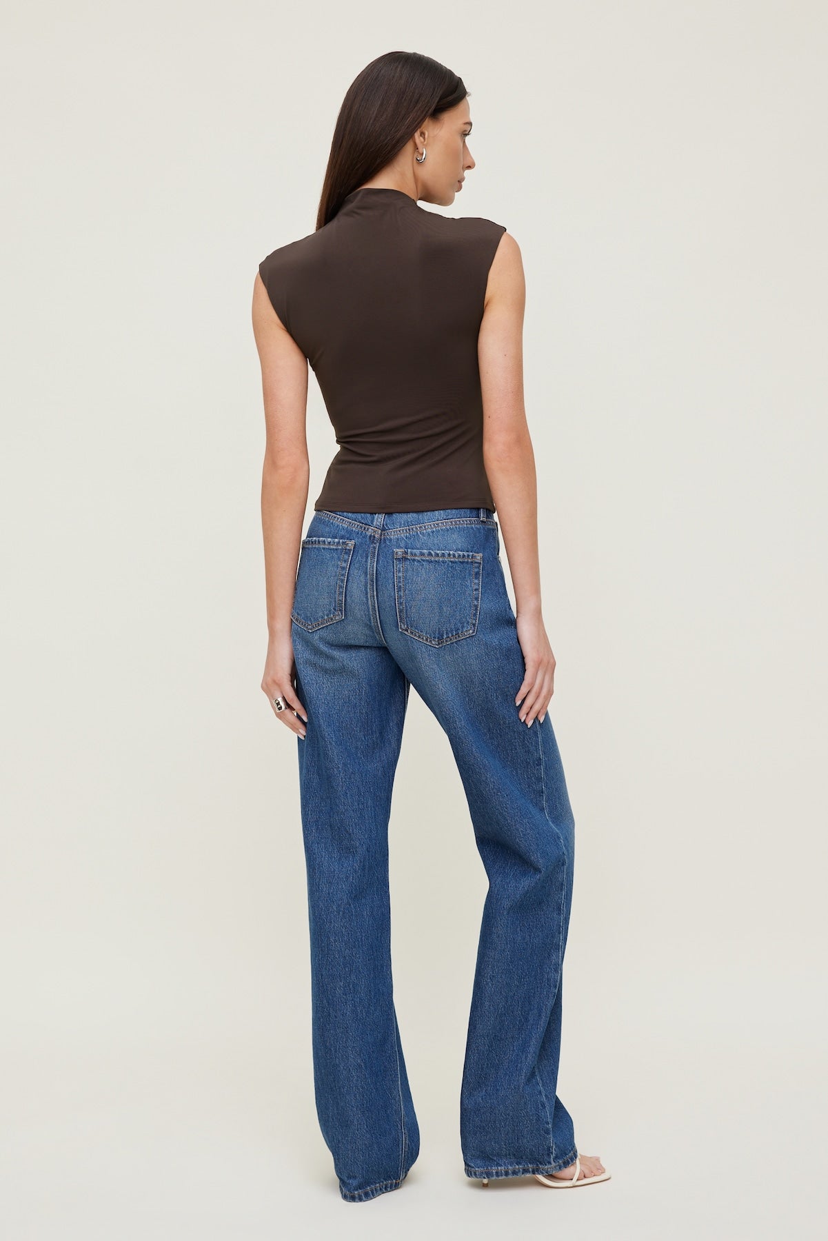Dynamite Online | Sculpt Shirred T Shirt Brown
