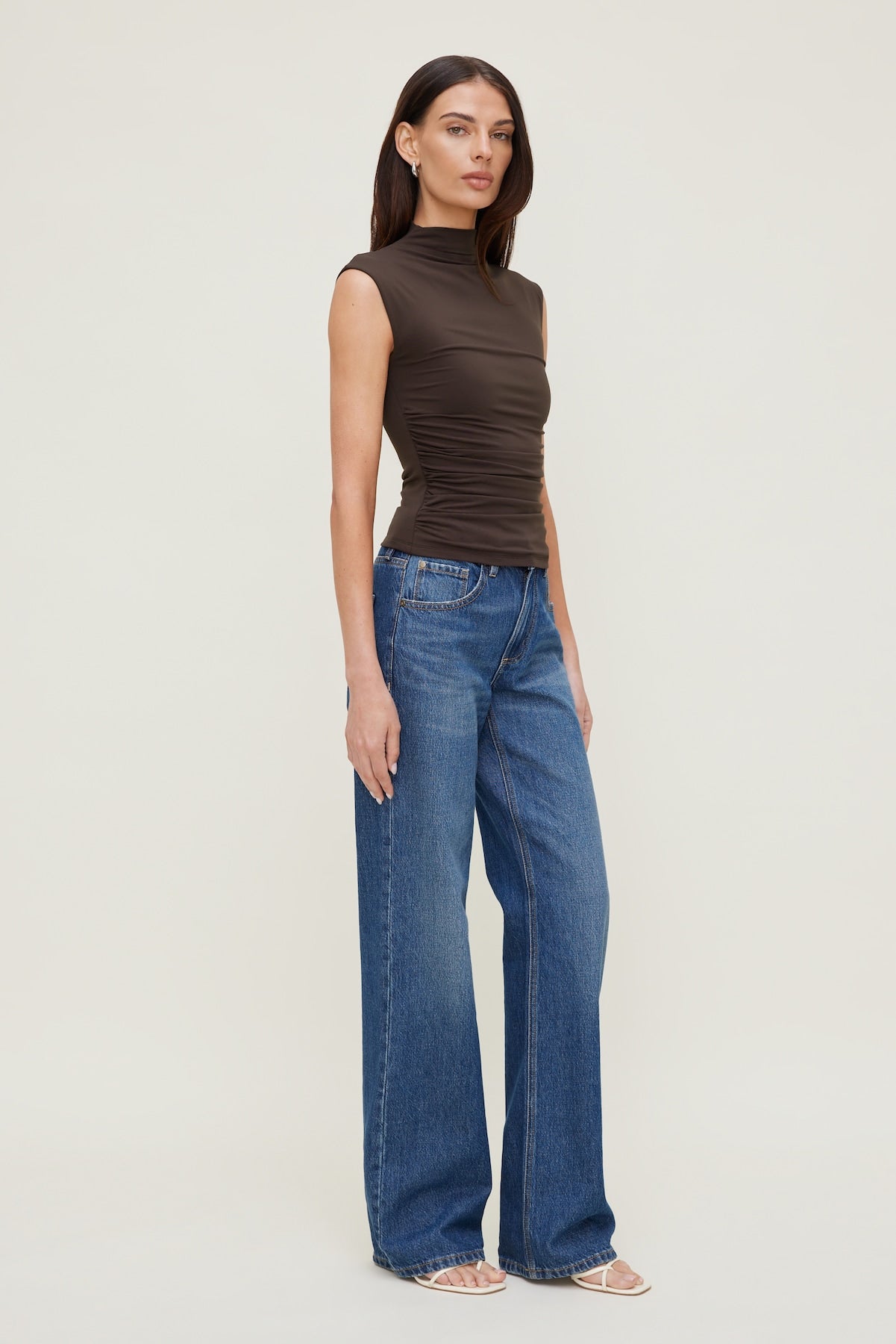 Dynamite Online | Sculpt Shirred T Shirt Brown