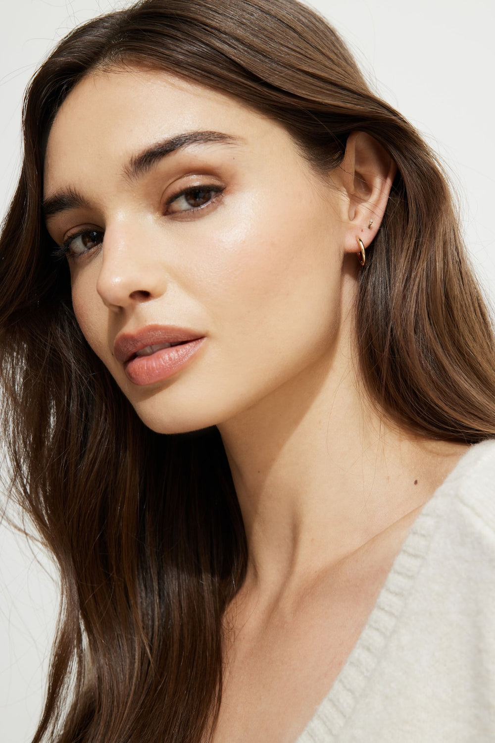 Dynamite Store | 3-Pack Delicate Linear Hoop Earrings White