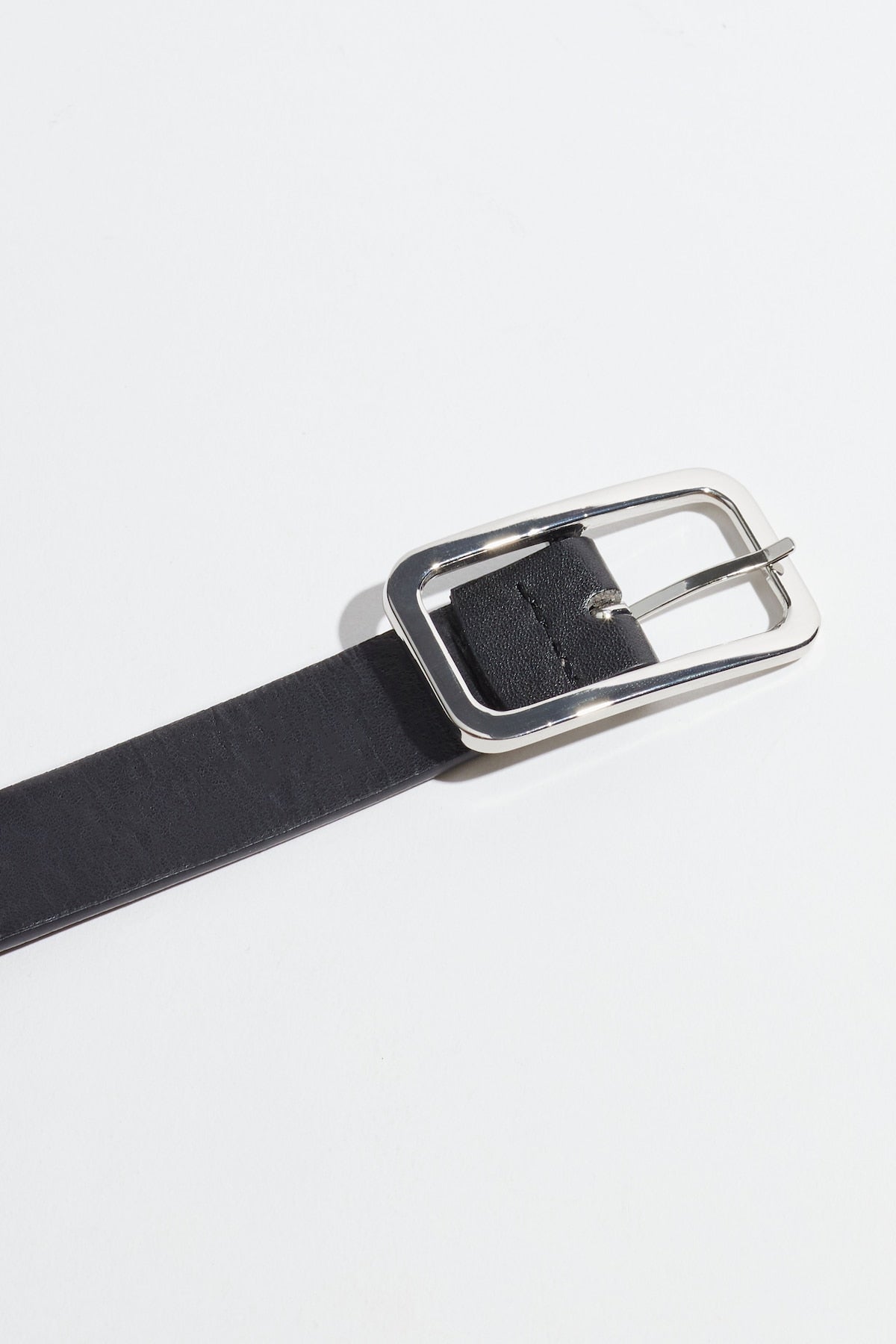 Dynamite Discount | Skinny Round Square Buckle Belt Black