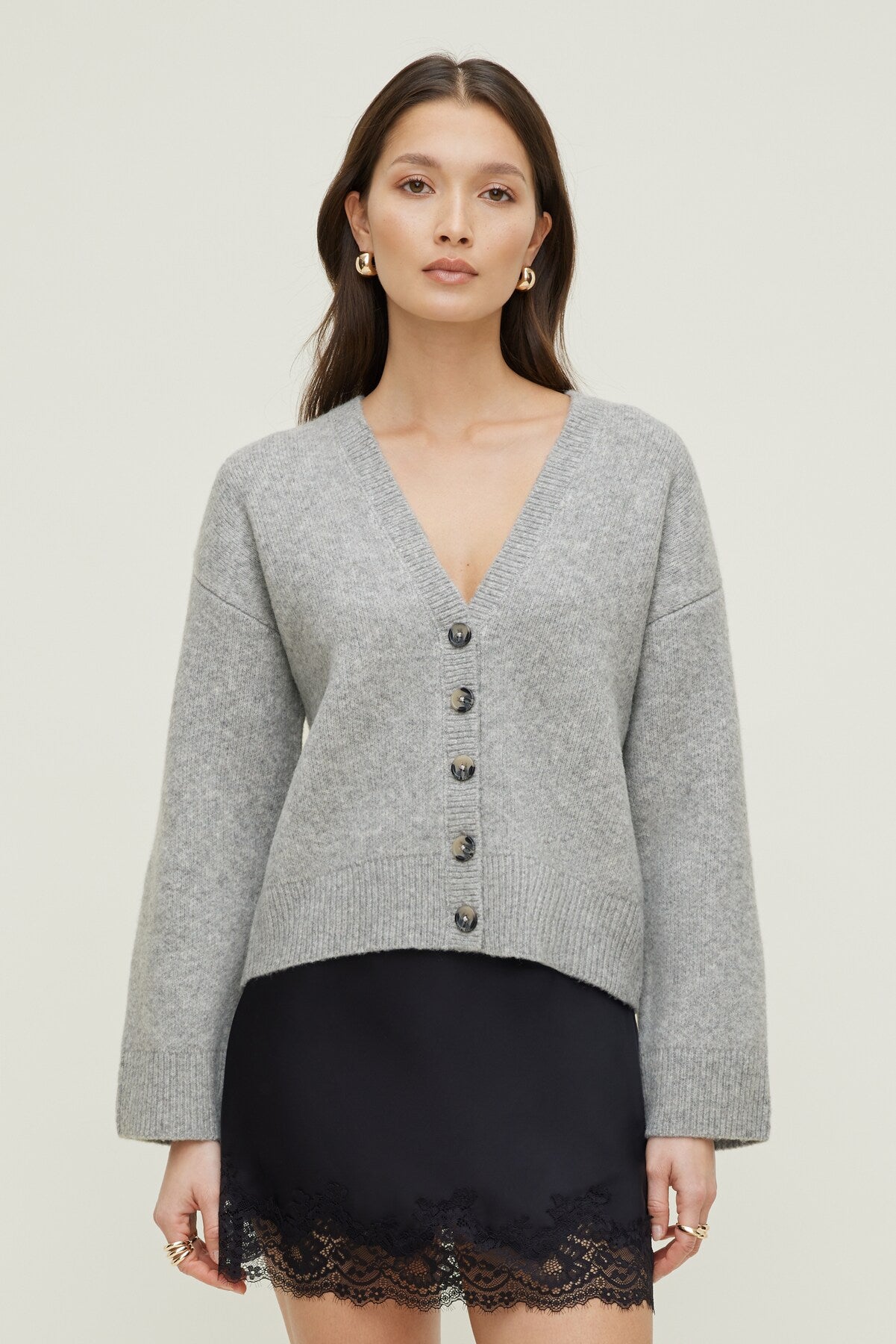 Dynamite Online | Relaxed V Neck Cardigan Gray