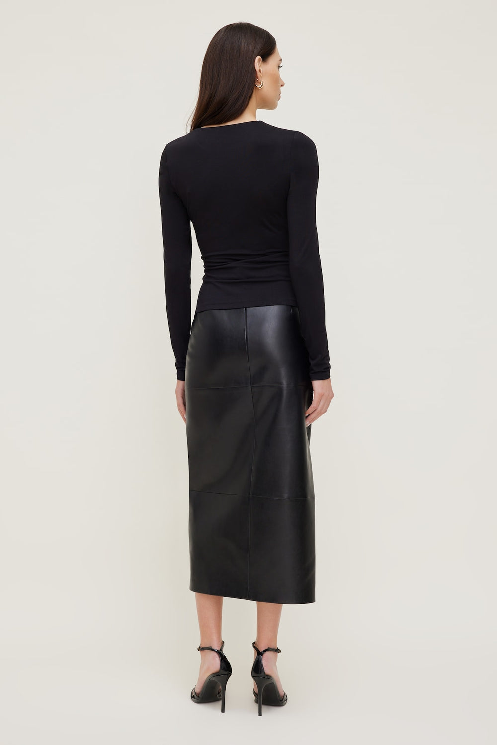 Dynamite Online | Draped Long Sleeve Top Black