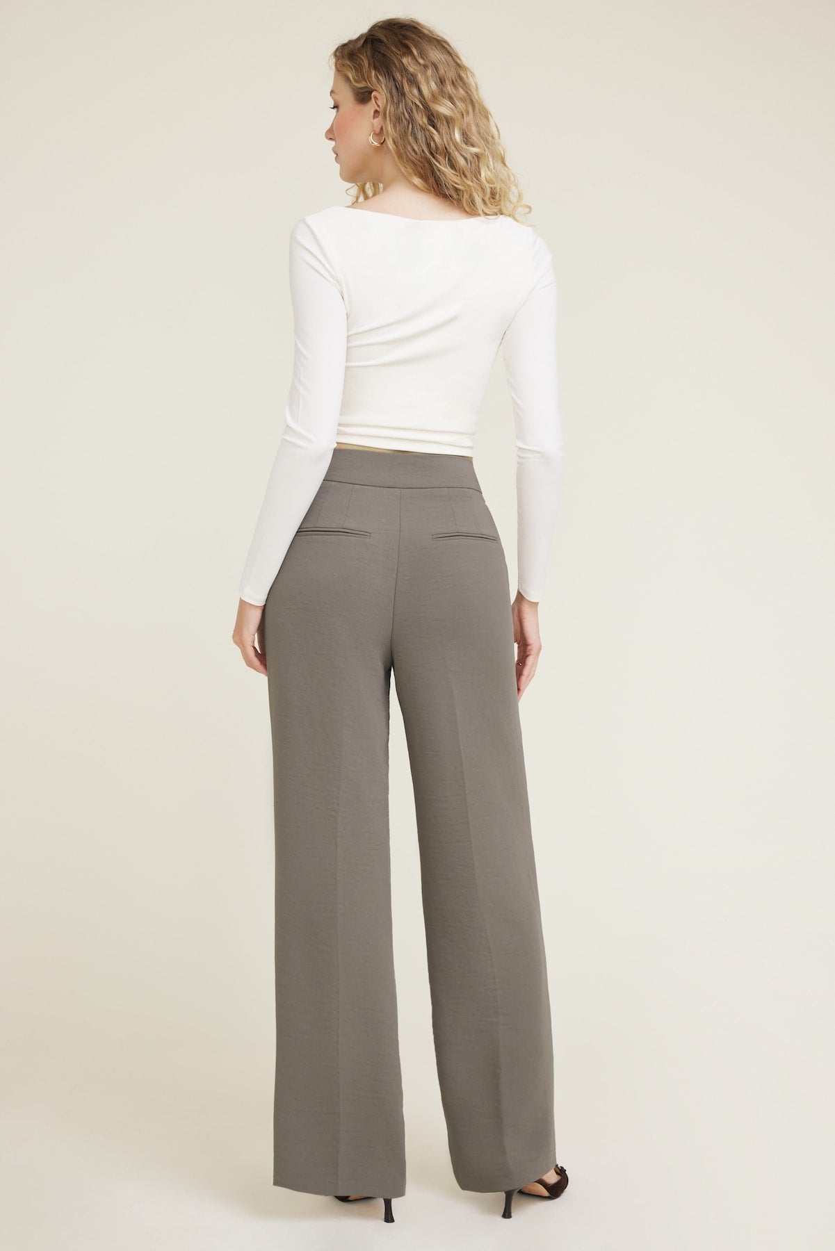 Dynamite On Sale | Yasmin Airflow Straight Leg Pants Brown