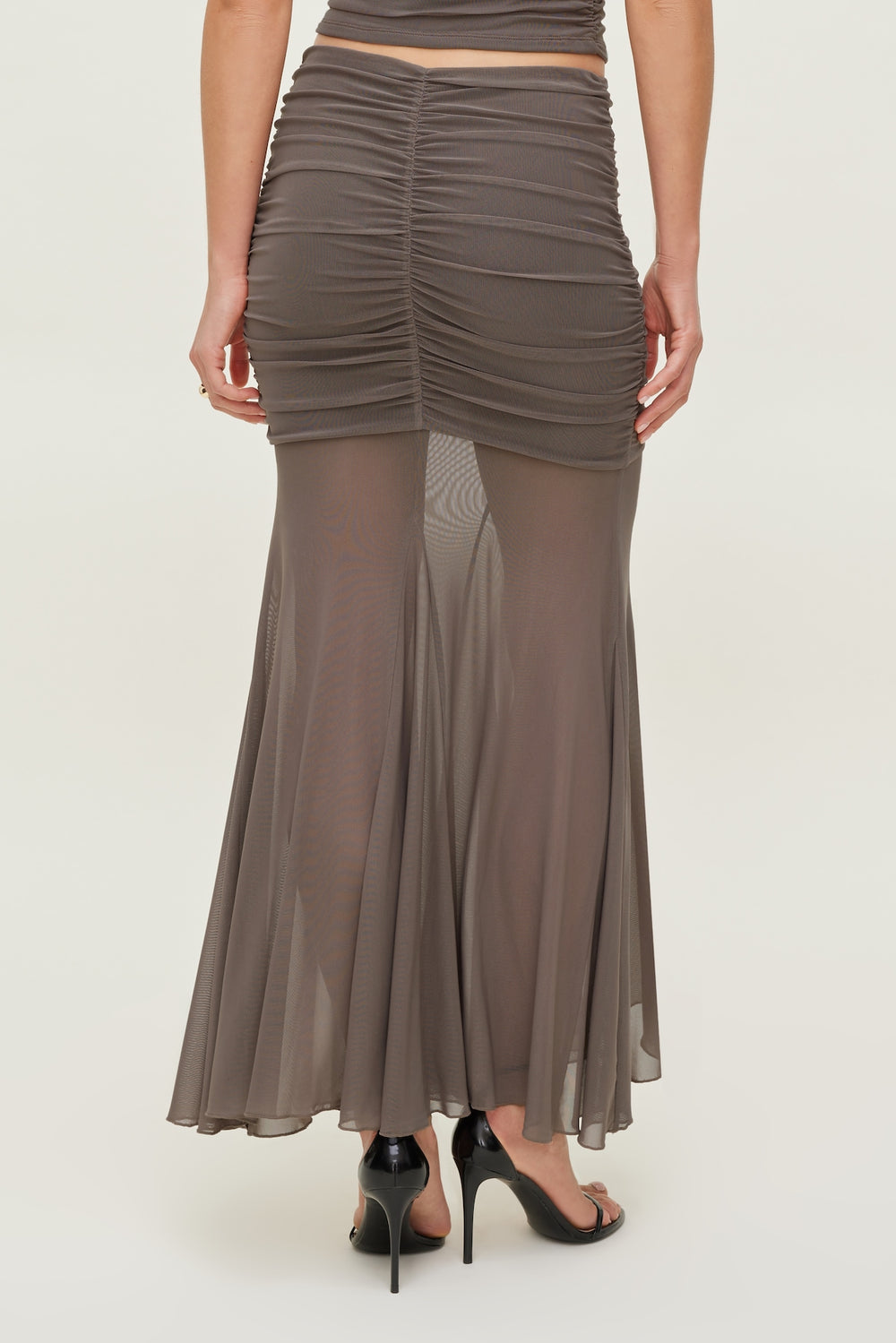 Dynamite Outlet | Ruched Mesh Maxi Skirt Brown