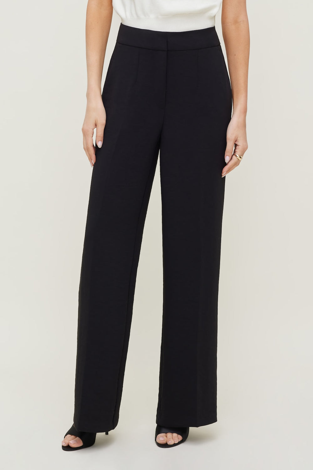 Dynamite Online | Yasmin Airflow Straight Leg Pants Black