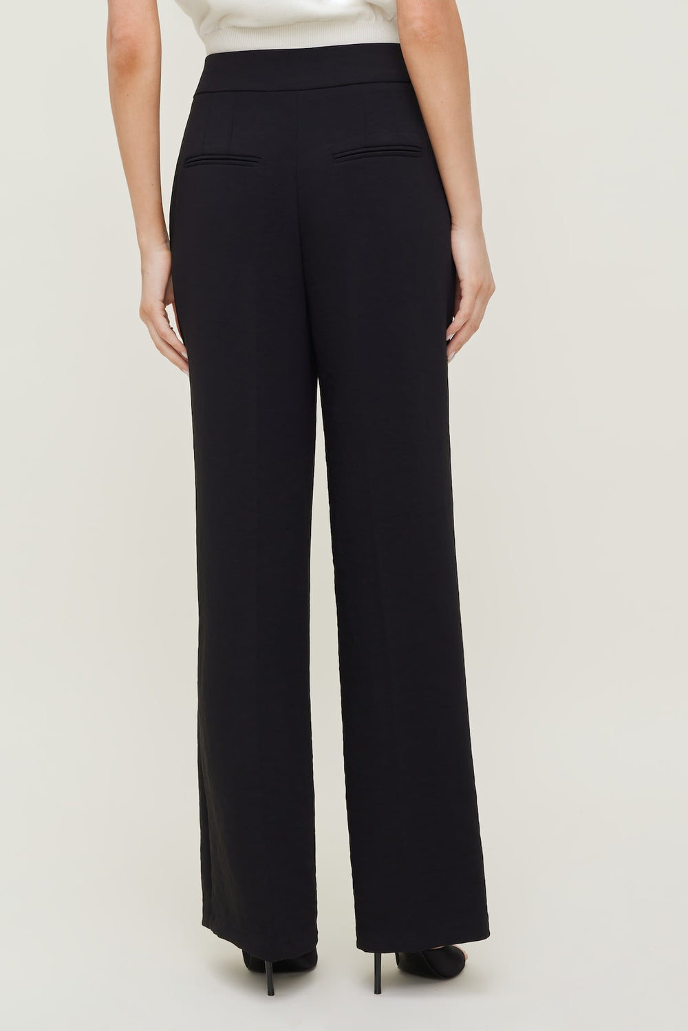 Dynamite Online | Yasmin Airflow Straight Leg Pants Black
