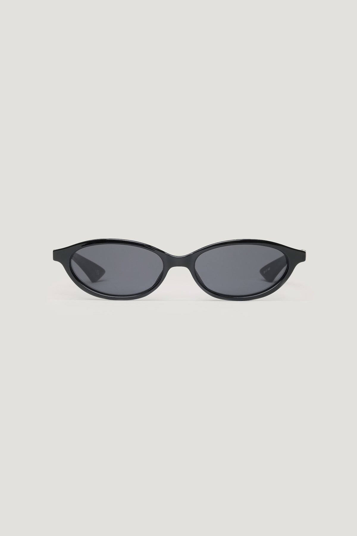 Dynamite Website Shop | LE SPECS | Duskfall Oval Sunglasses PURPLE